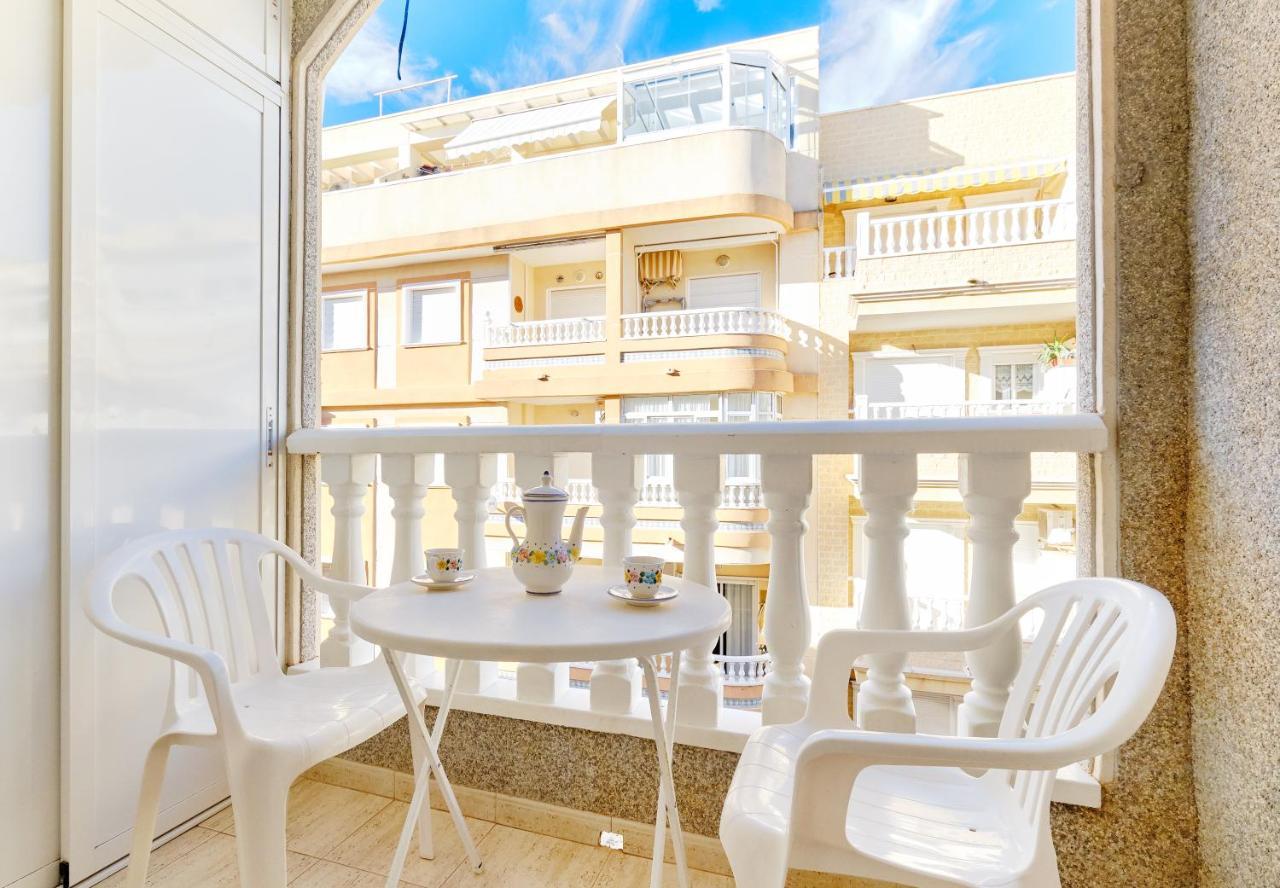 Apartamento Soleado Apartment Torrevieja Ngoại thất bức ảnh